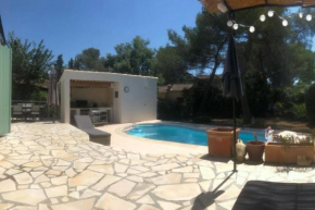 Villa familiale dans un quartier résidentiel